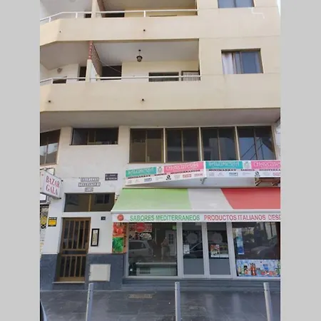 Los Cristianos Town With Wi-fi Appartamento