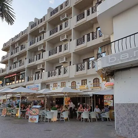 Los Cristianos Town With Wi-fi