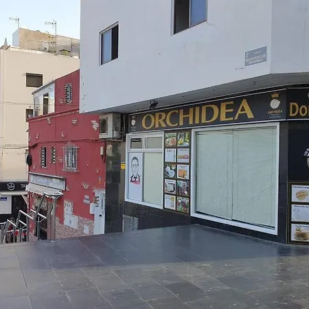 Los Cristianos Town With Wi-fi Apartment